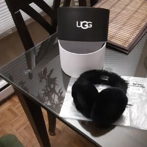 UGG Black Women's Earmuffs